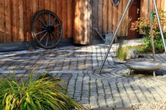 Granit-grau-Pflaster-Hormann-Burgdorf